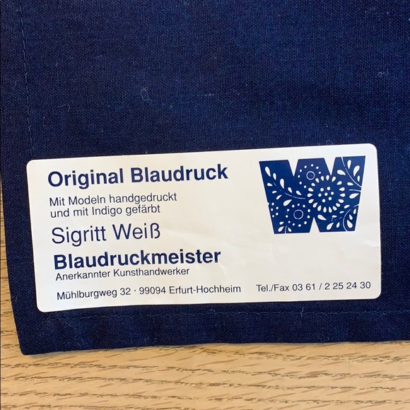 Hand printed Indigo tablecloth - Picture 3 of 3